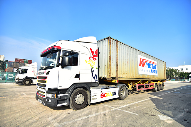 東勝物流淺談：中港物流對(duì)于散貨運(yùn)輸未來(lái)的看法？深圳到香港物流-香港物流專線-中港貨運(yùn)物流運(yùn)輸專線-佛山到香港物流專線-一般貿(mào)易進(jìn)出口報(bào)關(guān)代理-倉(cāng)儲(chǔ)配送-深圳市東勝物流有限公司